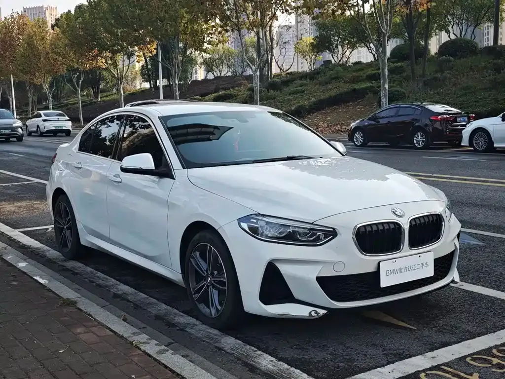 BMW 1 Series 2021 из CN, фото 7