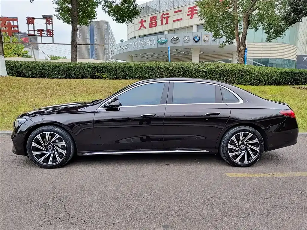 Mercedes-Benz E-Class 2024 из CN, фото 10