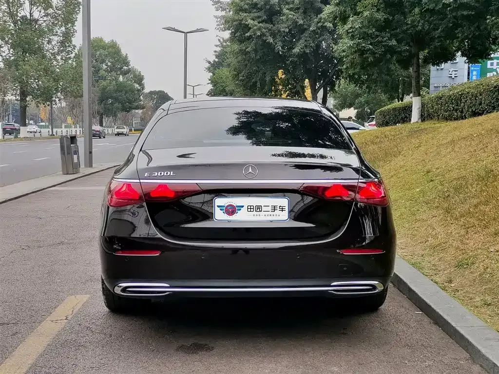 Mercedes-Benz E-Class 2024 из CN, фото 6