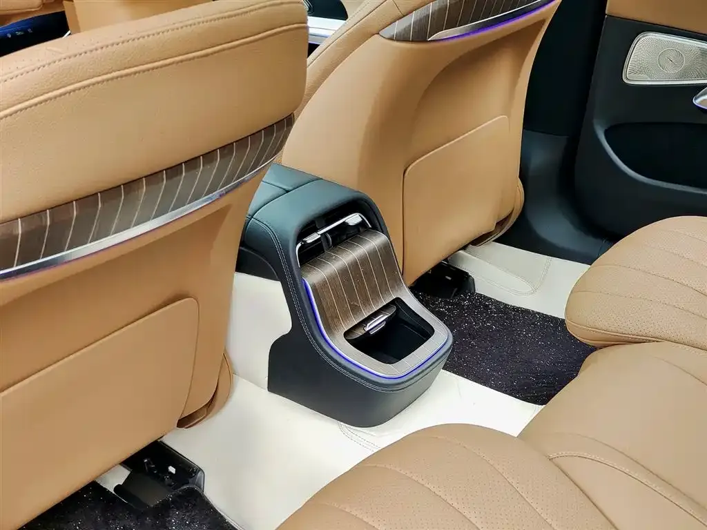 Mercedes-Benz E-Class 2024 из CN, фото 9