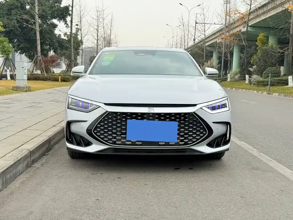 BYD Han 2025 из CN, фото 4