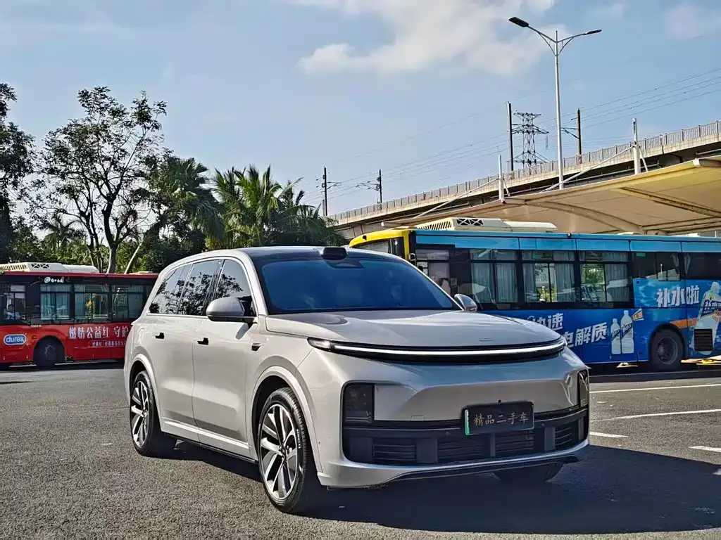 Li Auto L9 2024 из CN, фото 9