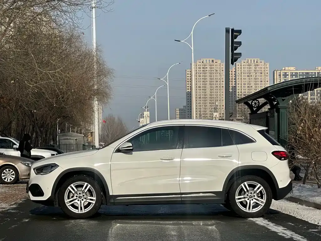 Mercedes-Benz GLA 2021 из CN, фото 2