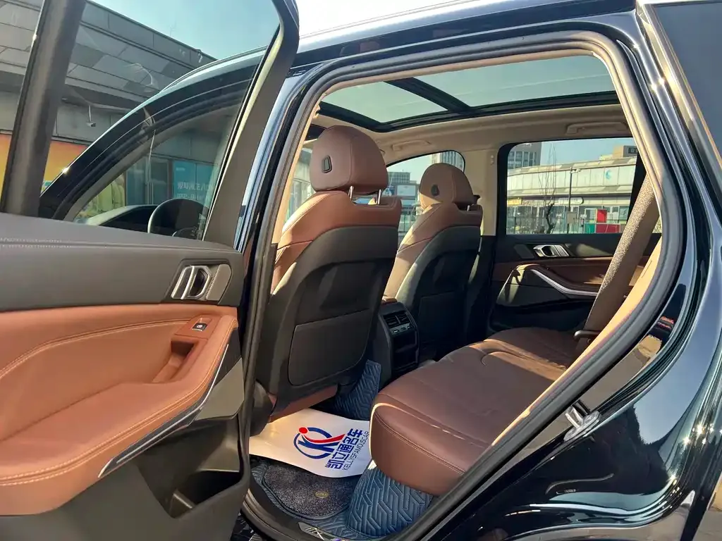 BMW X5 (Import) — фото 10