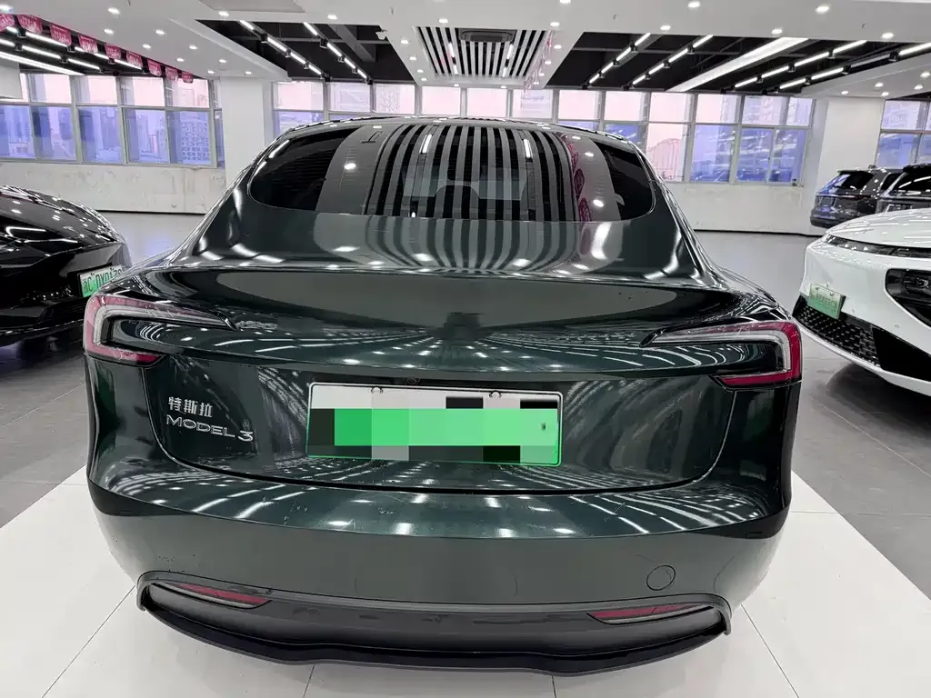 Tesla Model 3 2024 из CN, фото 2