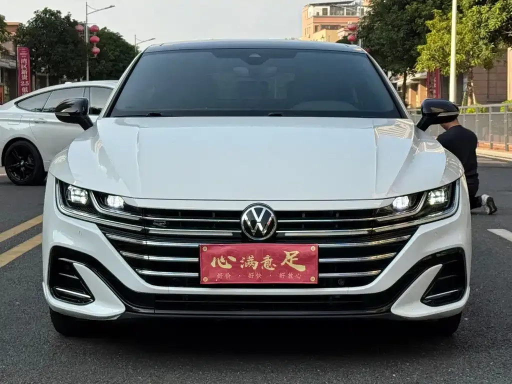 Volkswagen CC 2023 из CN, фото 6