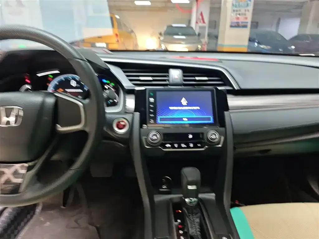 Honda Civic 2022 из CN, фото 5