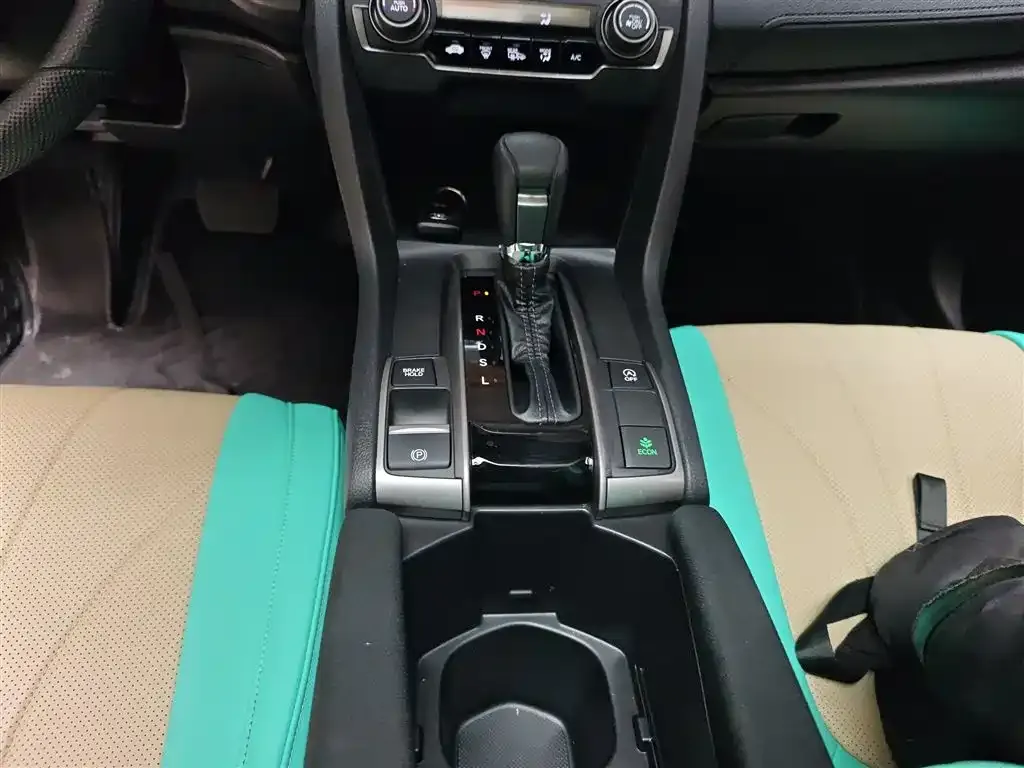 Honda Civic 2022 из CN, фото 8