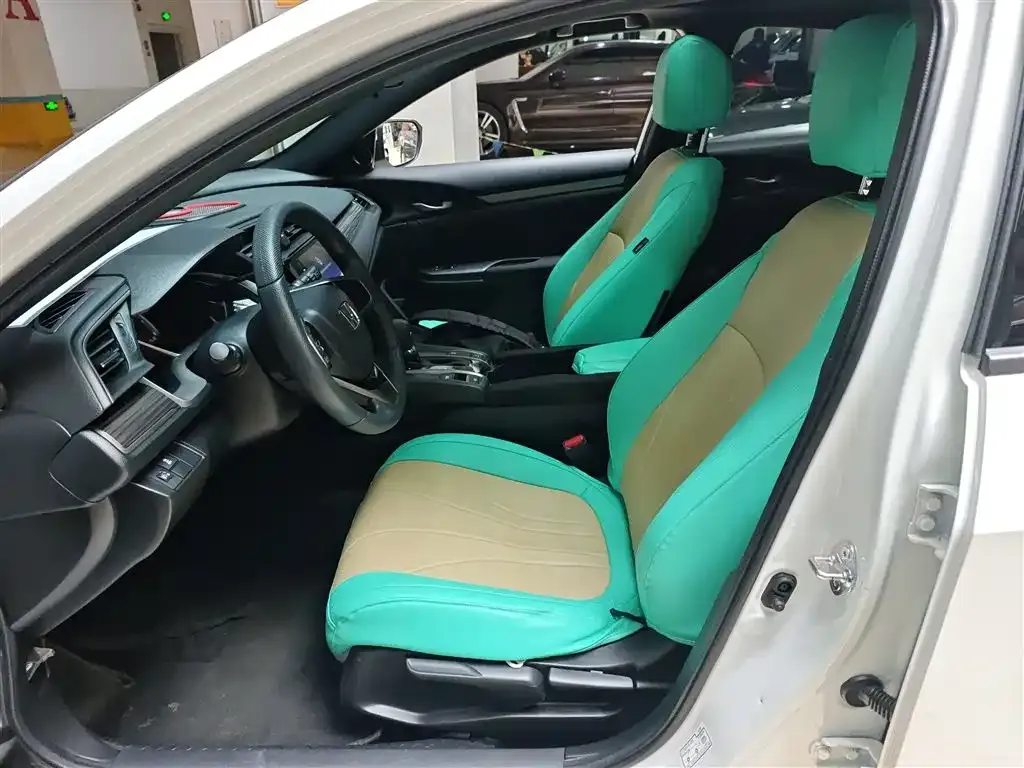 Honda Civic 2022 из CN, фото 9