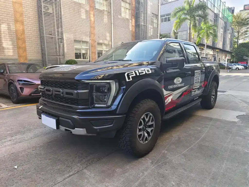 Ford F-150 Raptor — фото 1