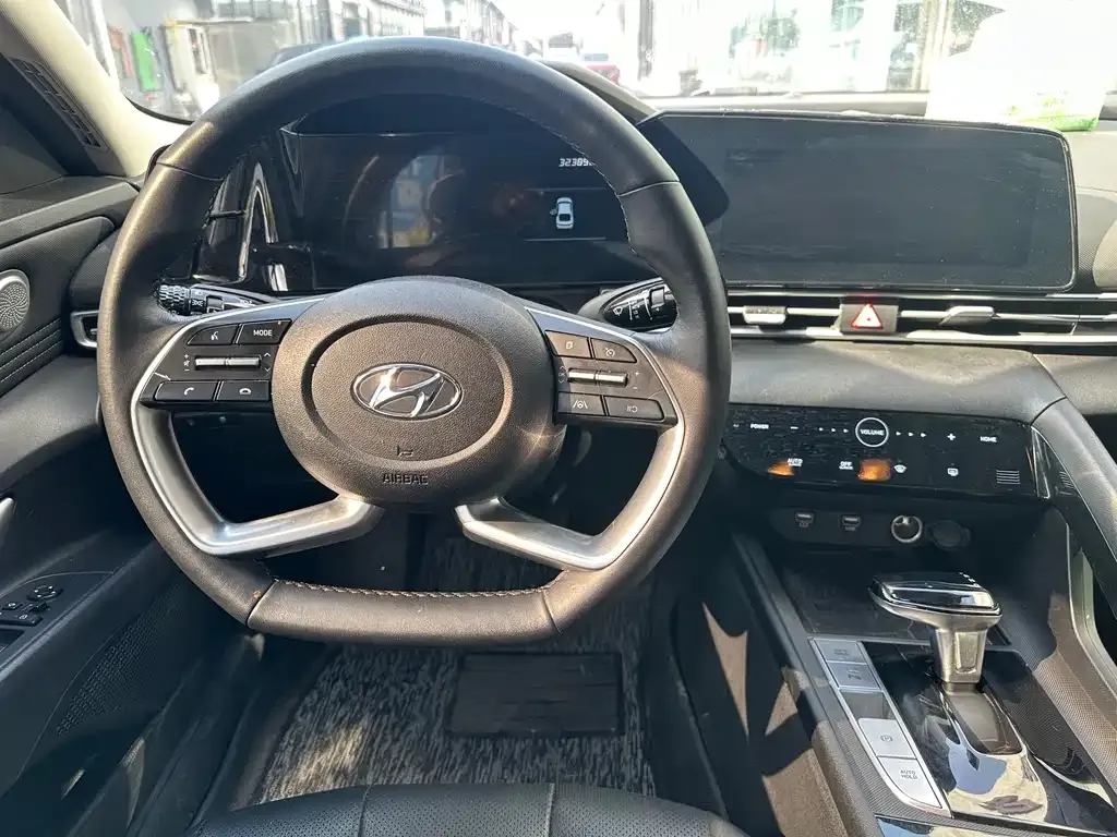 Hyundai Elantra 2022 из CN, фото 7