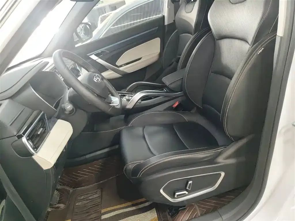 Geely Boyue 2023 из CN, фото 7