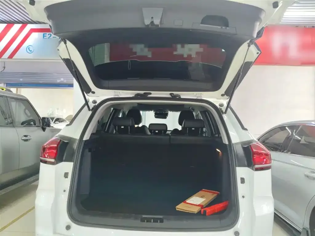 Geely Boyue 2023 из CN, фото 9
