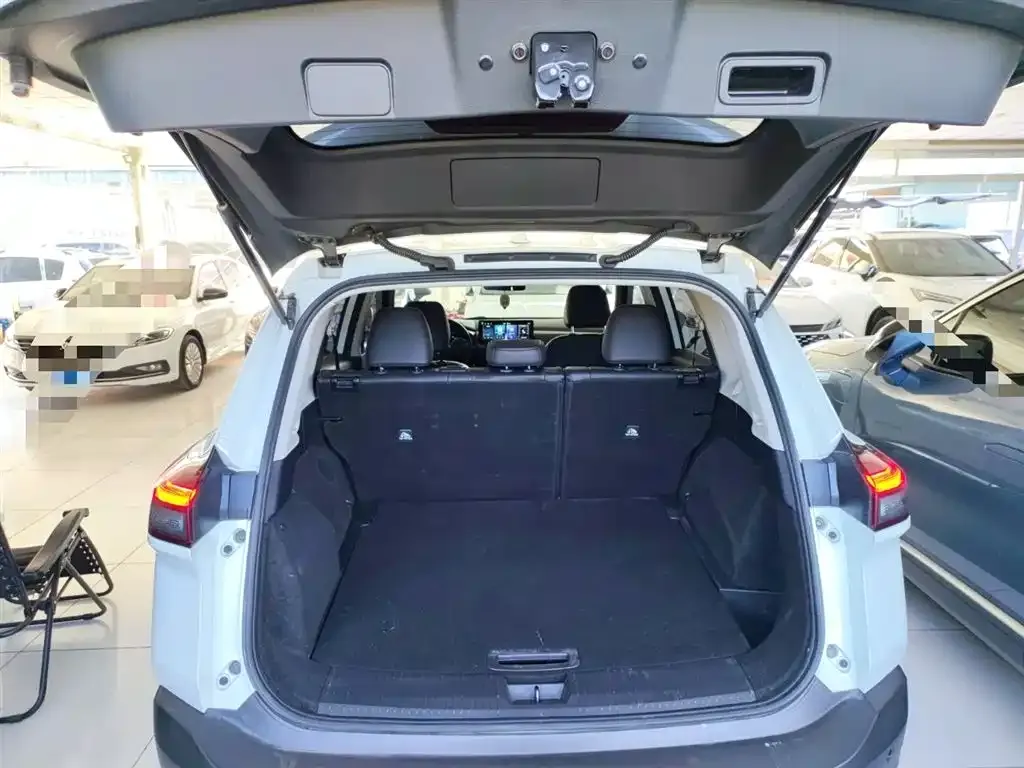 Nissan X-Trail 2023 из CN, фото 8