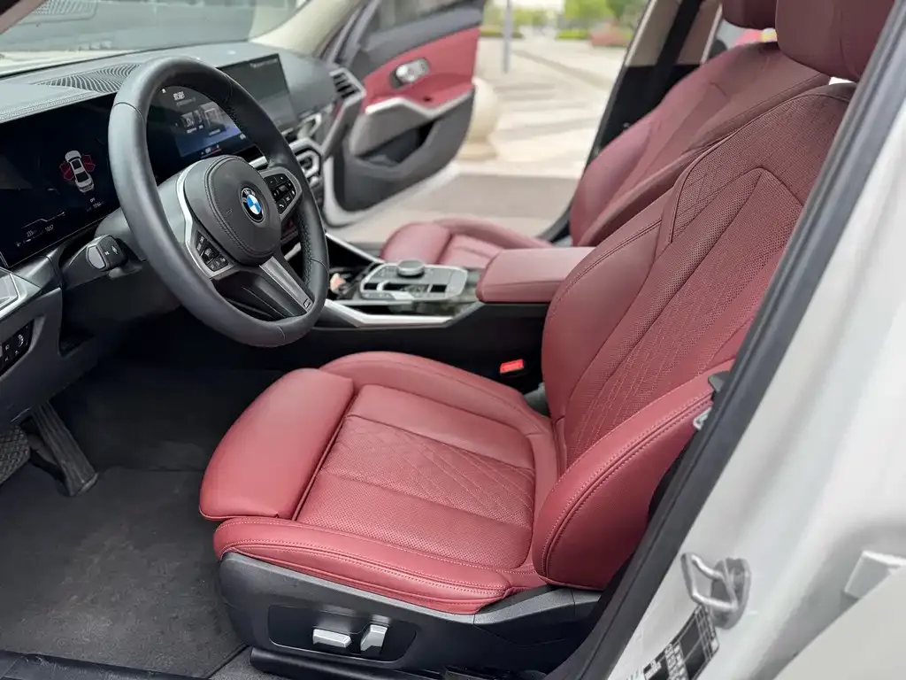 BMW 3 Series 2023 из CN, фото 8