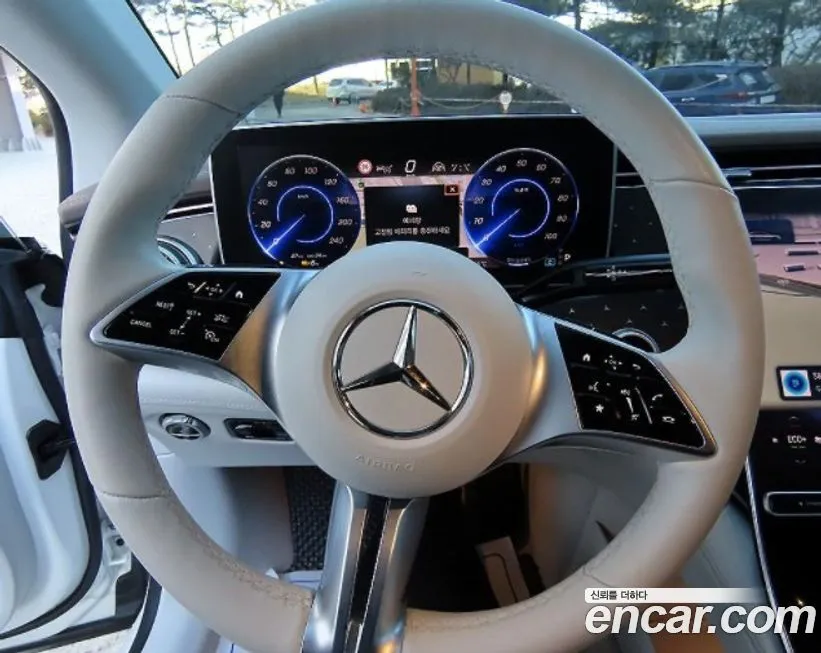 Mercedes-Benz EQE 2023 из KR, фото 8
