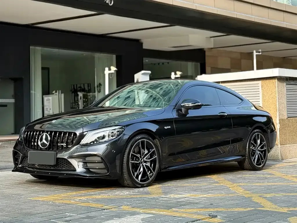 Mercedes-Benz C-Class AMG — фото 1