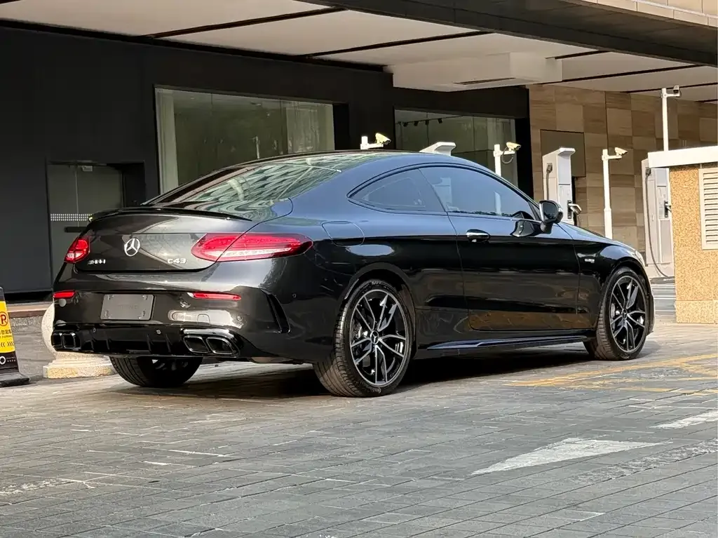 Mercedes-Benz C-Class AMG — фото 7