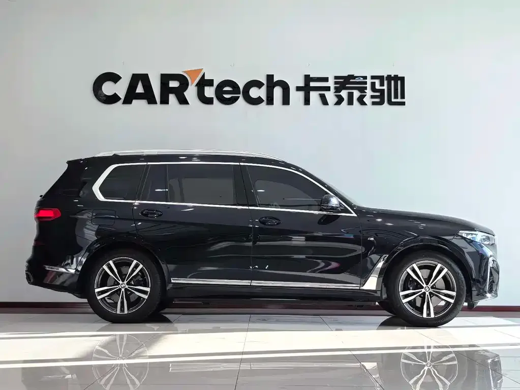 BMW X7 2021 из CN, фото 3