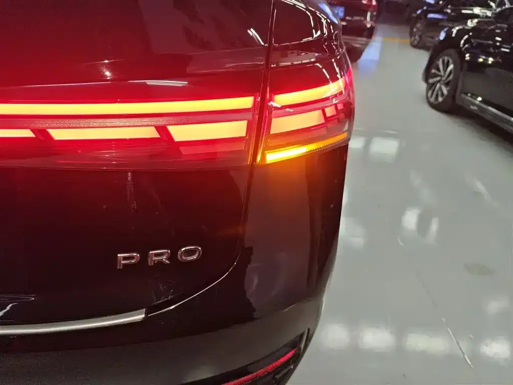 Volkswagen Passat 2025 из CN, фото 2