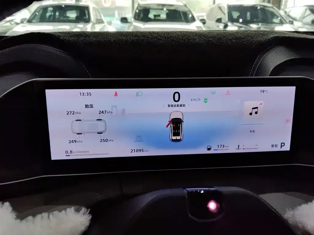 Geely Boyue 2024 из CN, фото 4