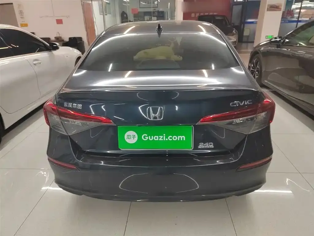 Honda Civic — фото 2