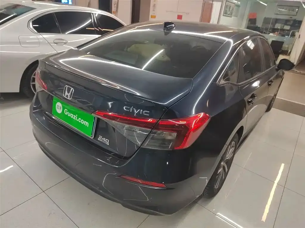 Honda Civic — фото 9