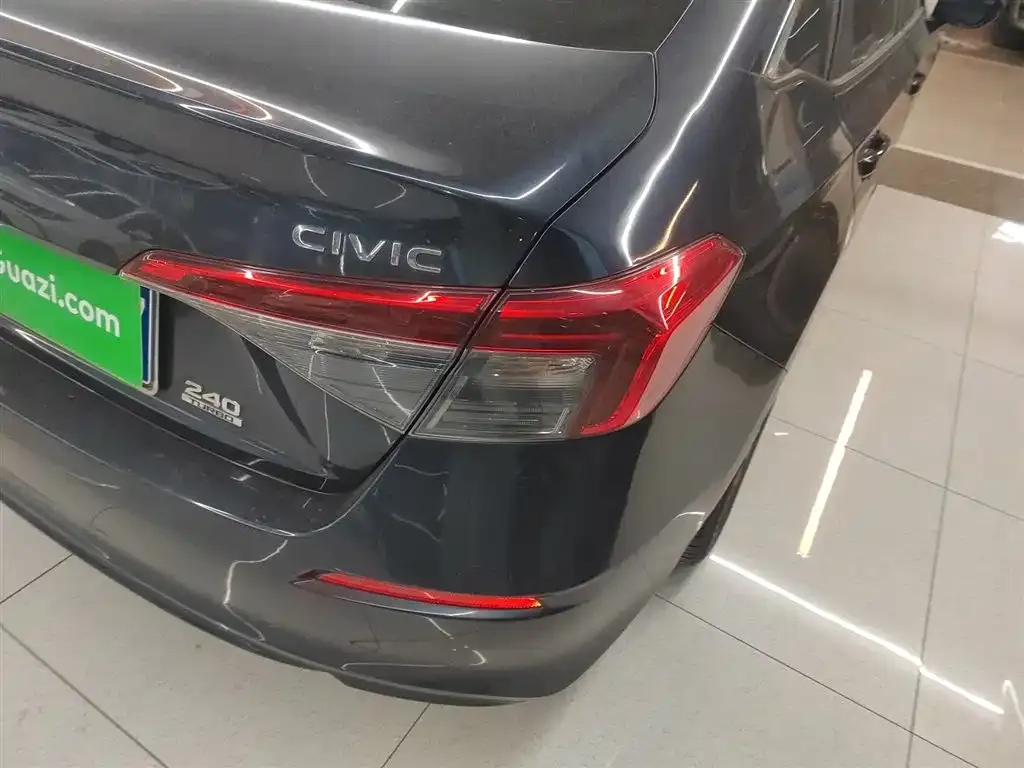 Honda Civic — фото 3