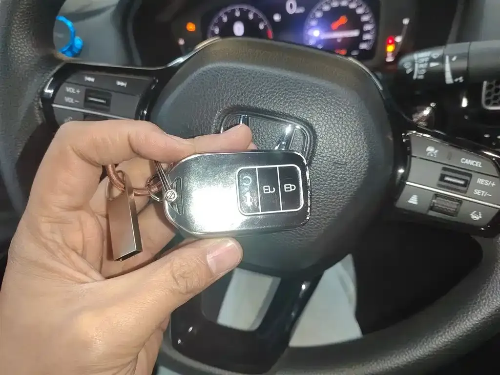 Honda Civic — фото 8
