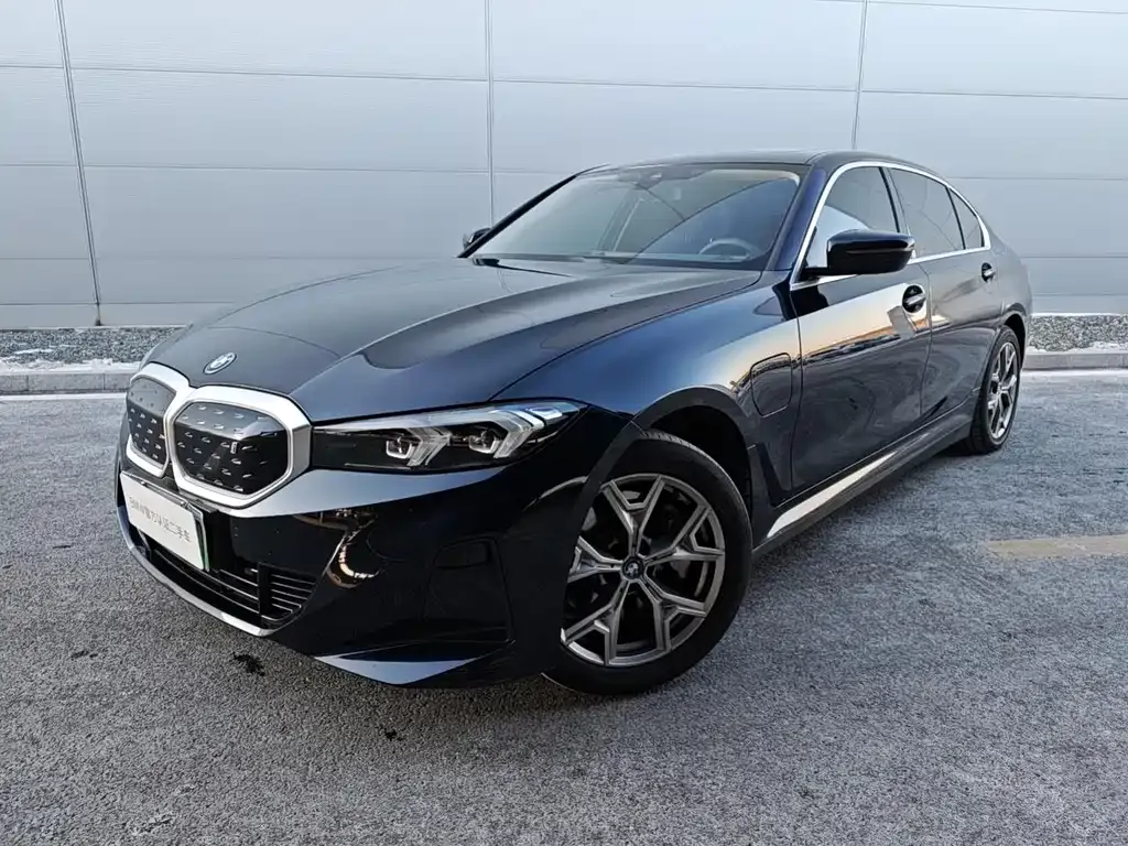 BMW i3 2025 из CN, фото 1