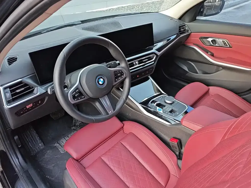 BMW i3 2025 из CN, фото 3