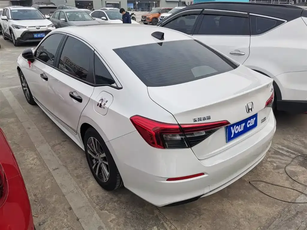Honda Civic — фото 6