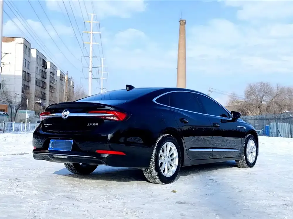 Buick LaCrosse 2022 из CN, фото 2