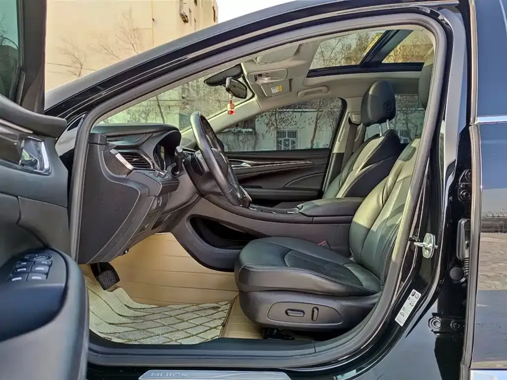 Buick LaCrosse 2022 из CN, фото 4