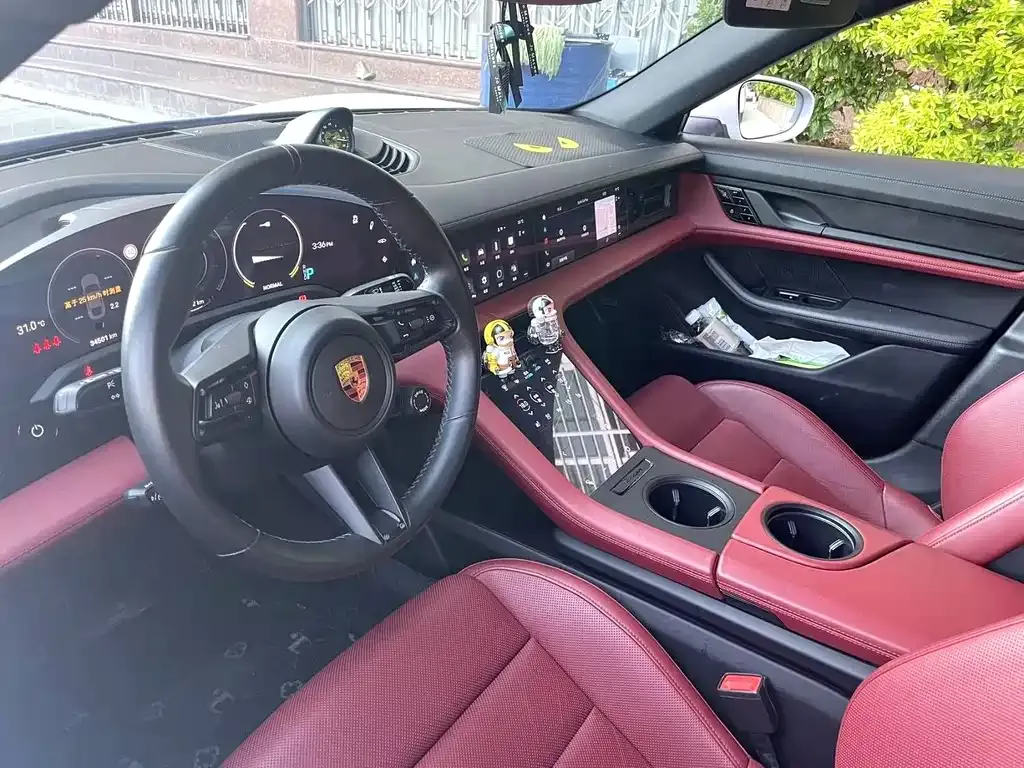 Porsche Taycan 2021 из CN, фото 7