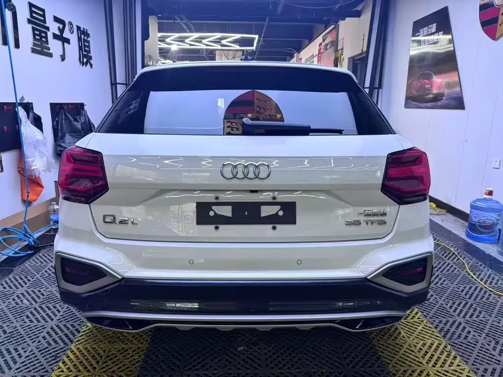 Audi Q2L 2022 из CN, фото 4