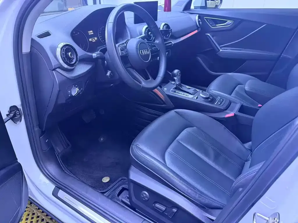 Audi Q2L 2022 из CN, фото 3
