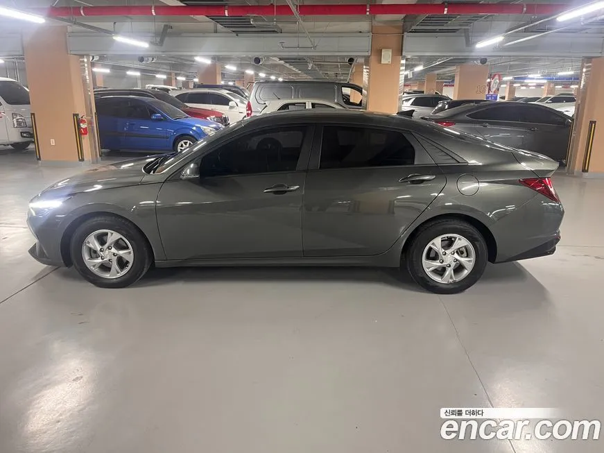 Hyundai AVANTE — фото 4