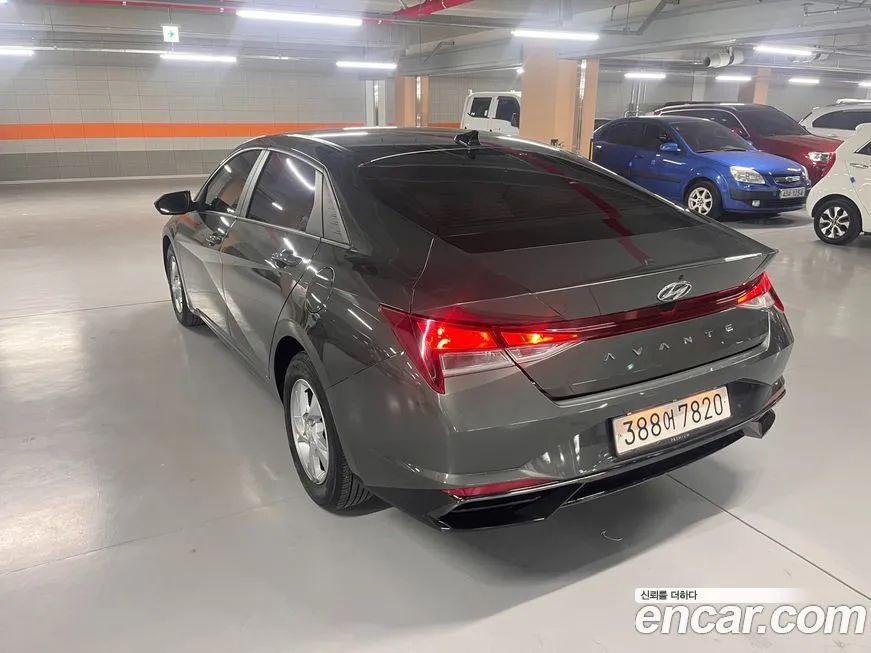 Hyundai AVANTE — фото 2