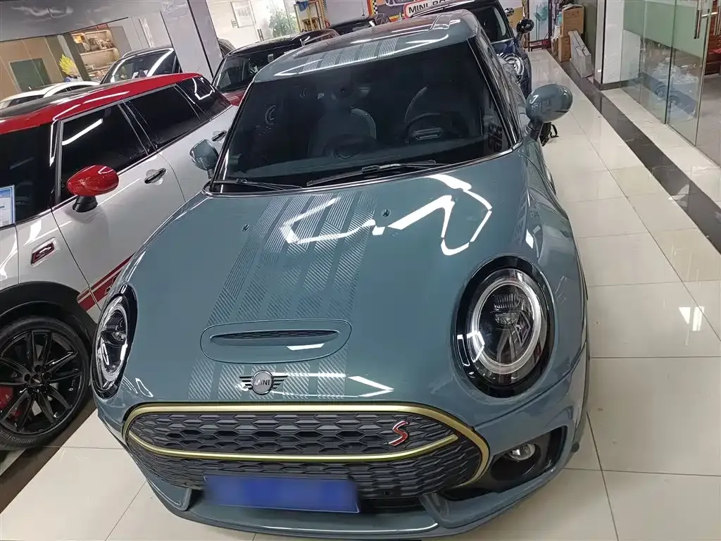 MINI Clubman — фото 7