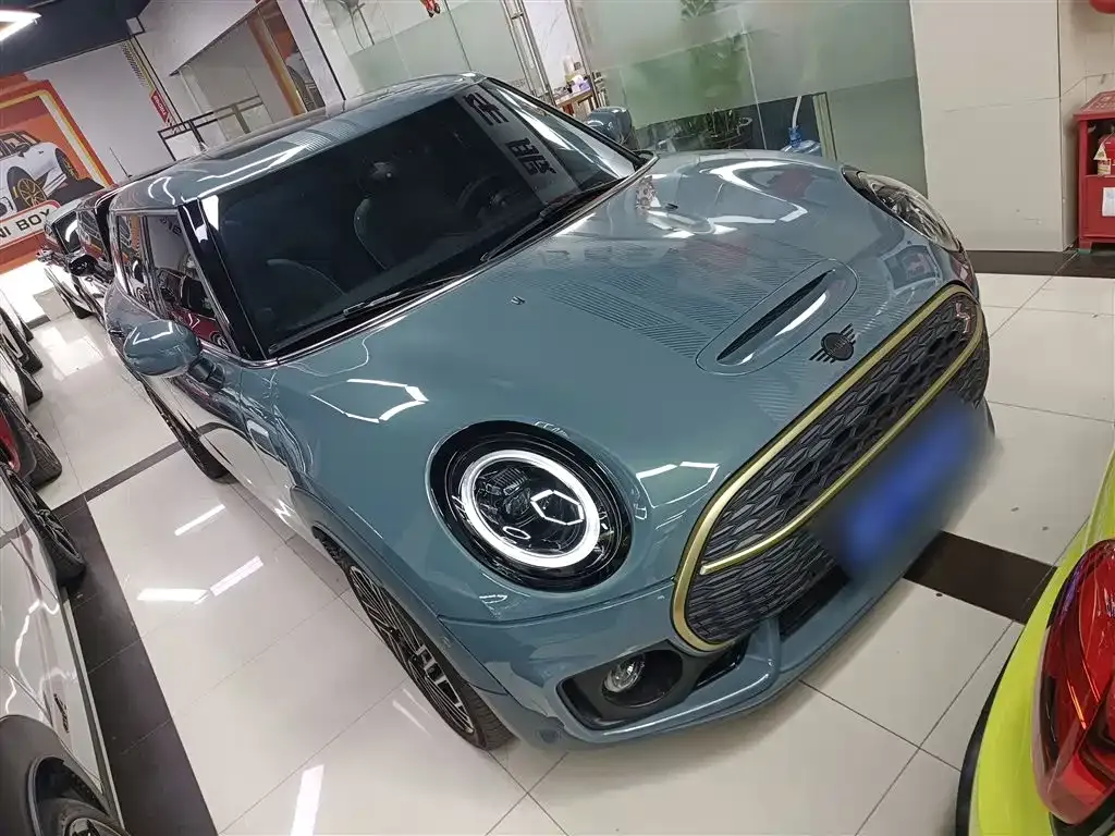 MINI Clubman — фото 8