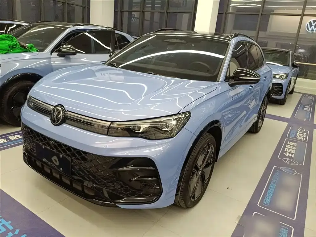 Volkswagen Tiguan L 2024 из CN, фото 1