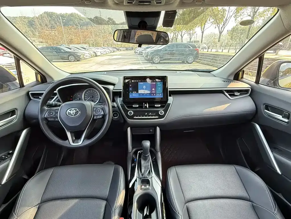 Toyota Frontlander 2022 из CN, фото 6