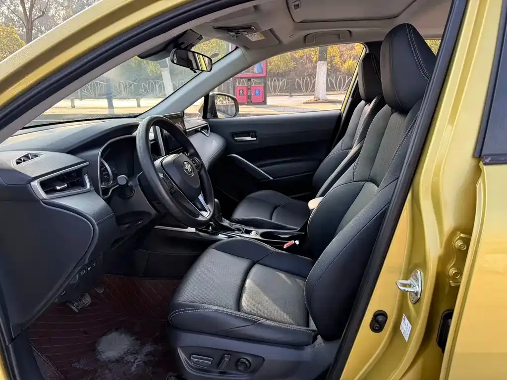 Toyota Frontlander 2022 из CN, фото 3