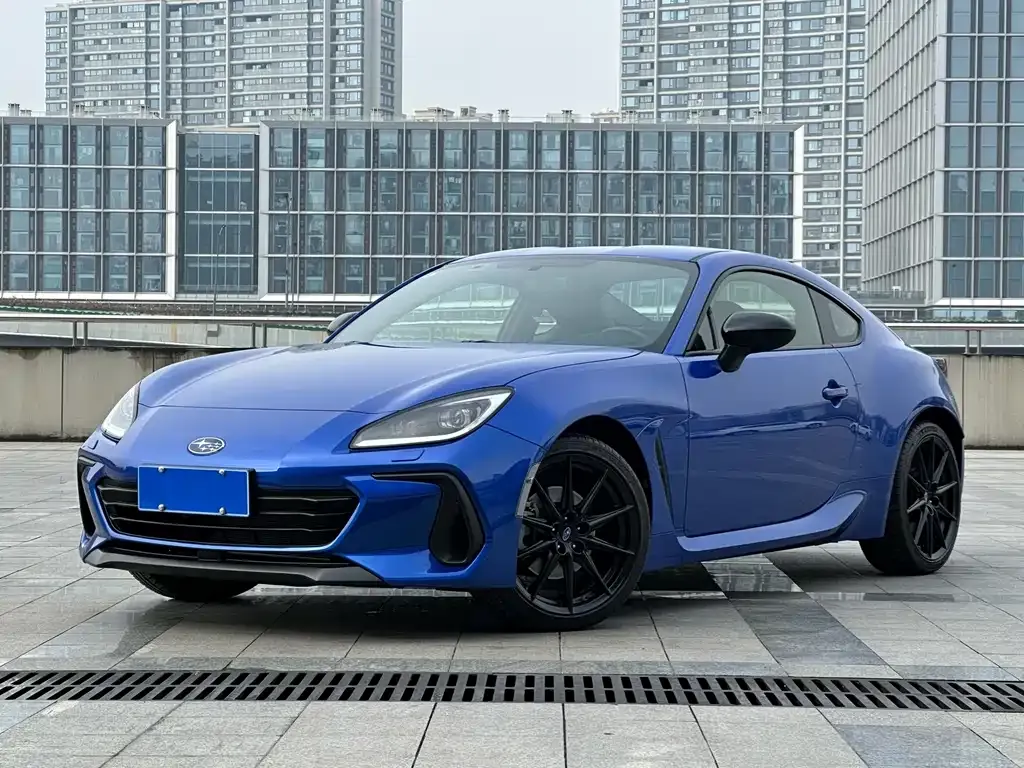 Subaru BRZ 2023 из CN, фото 2