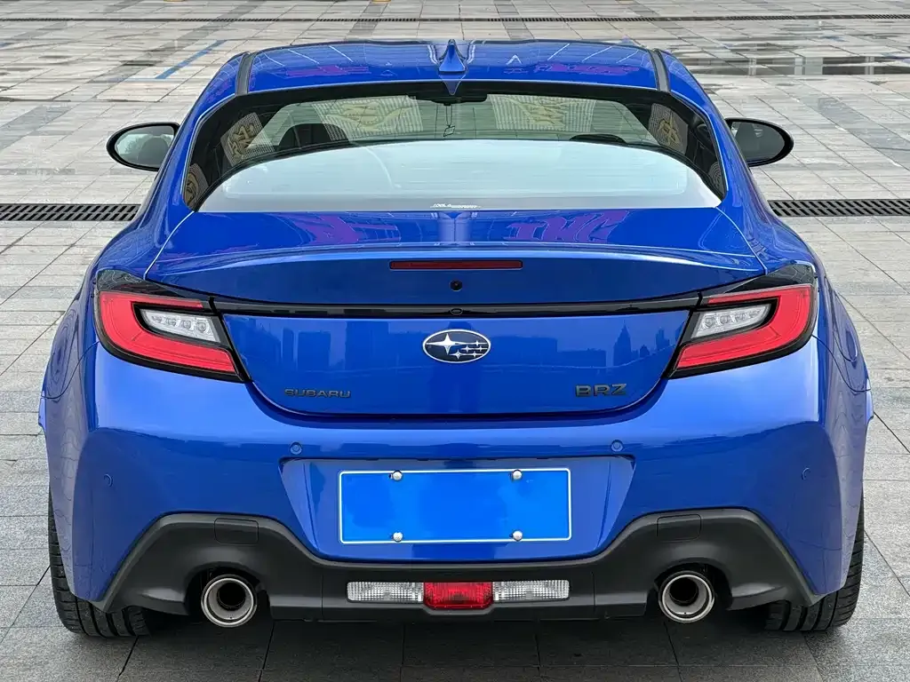 Subaru BRZ 2023 из CN, фото 3