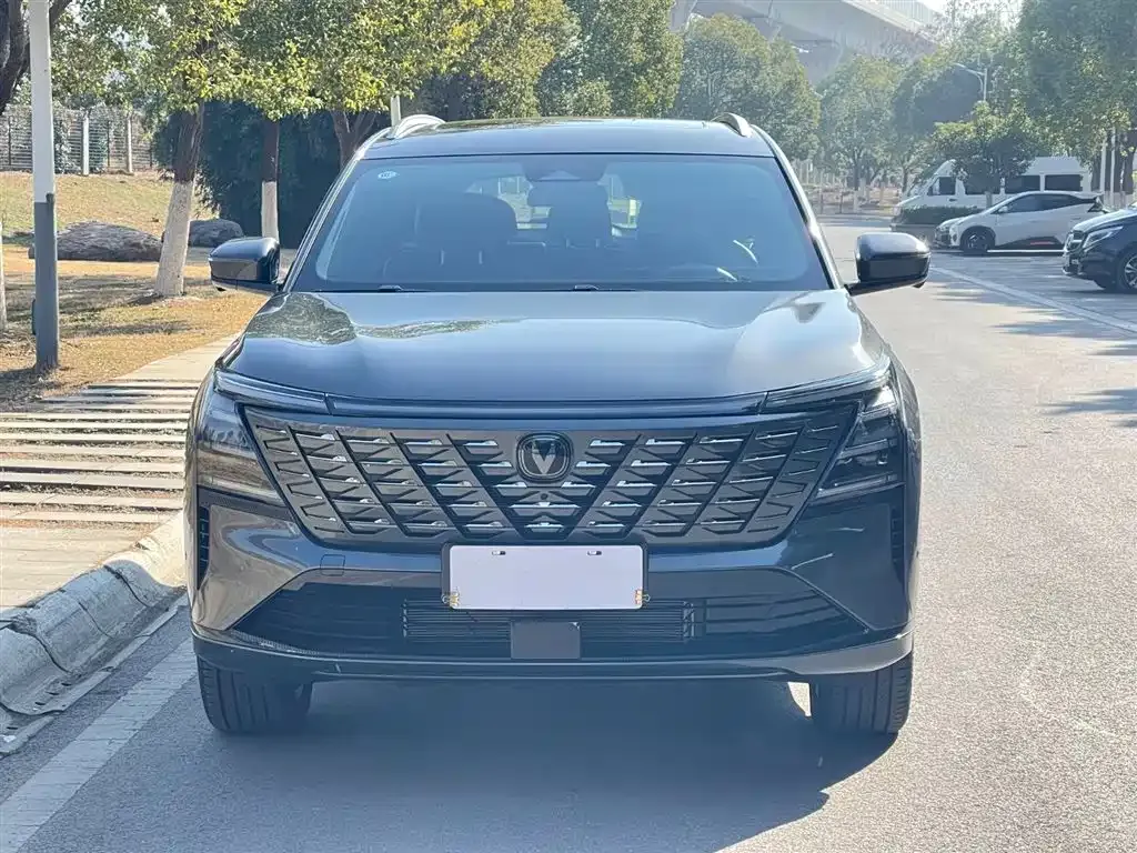 Changan CS75PLUS 2025 из CN, фото 9