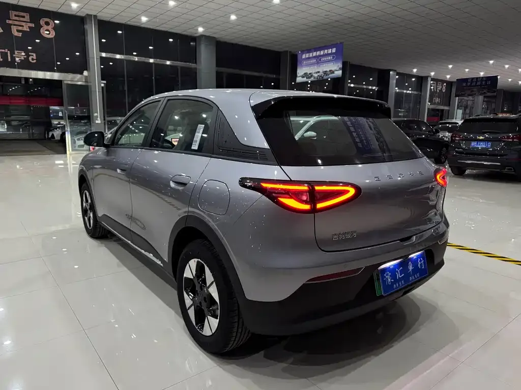 Geely Starburst — фото 6
