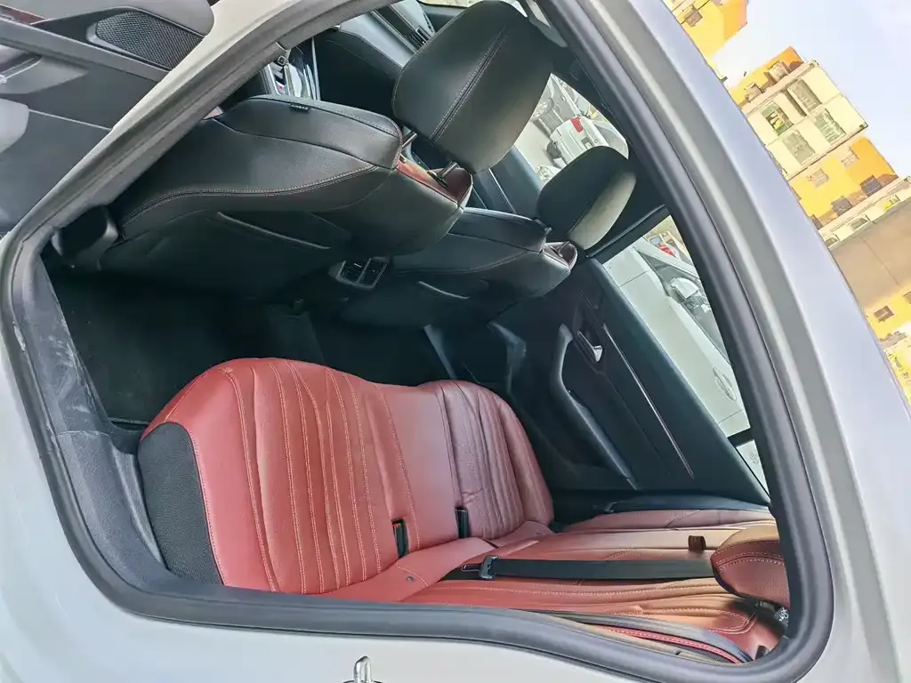 Peugeot 508 2023 из CN, фото 2