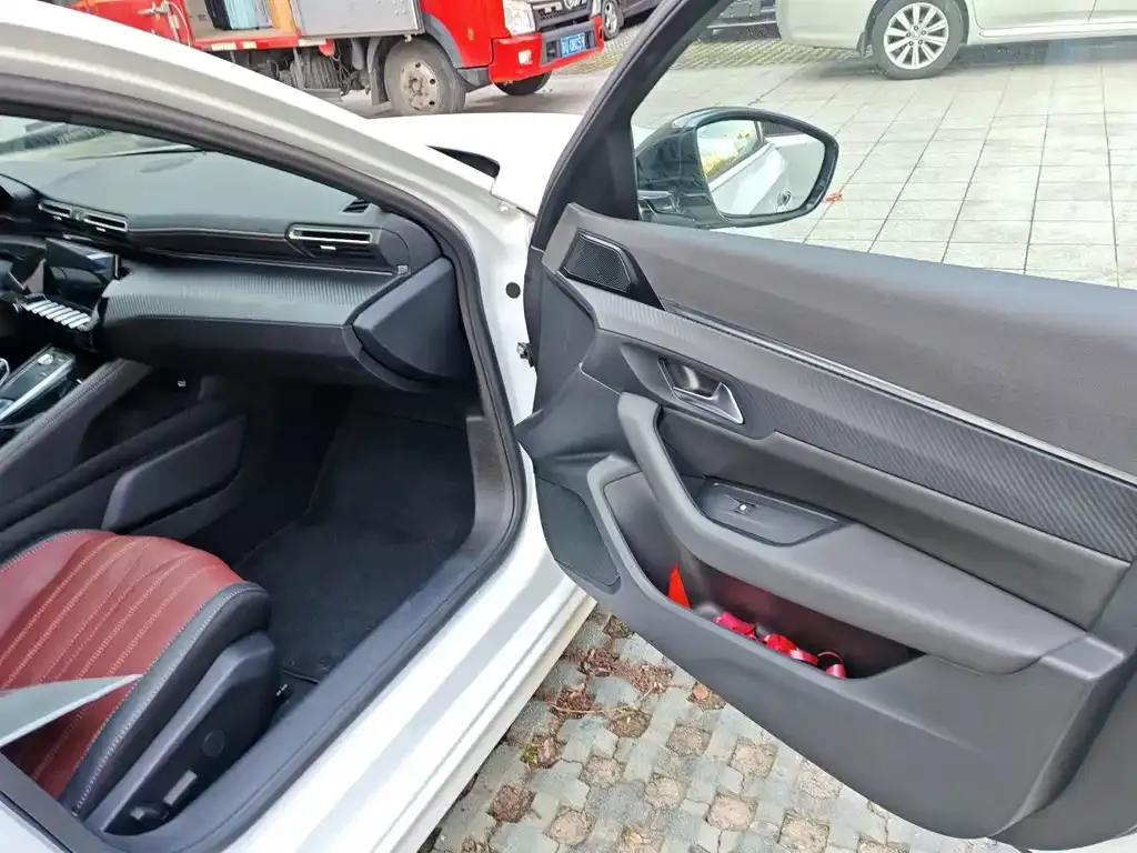 Peugeot 508 2023 из CN, фото 3